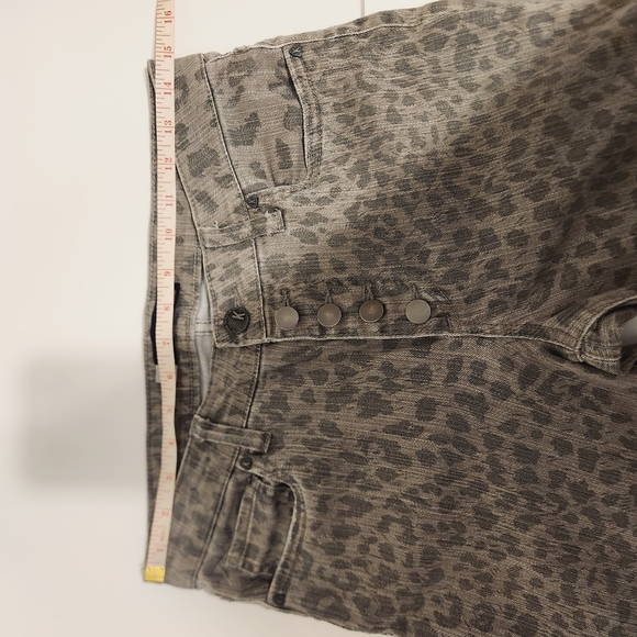 Kut from the Kloth Connie High Rise Ankle Skinny Gray Cheetah Print Pants - Picture 11 of 16